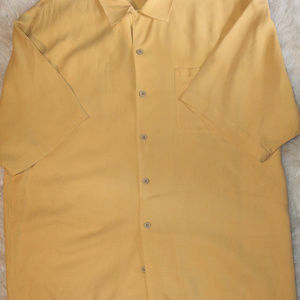 Tommy Bahama Short Sleeve Button Down 100% Silk